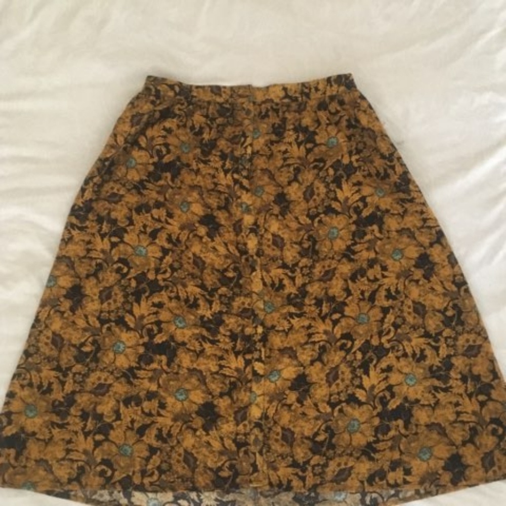 Forever 21 Sunflower Skirt